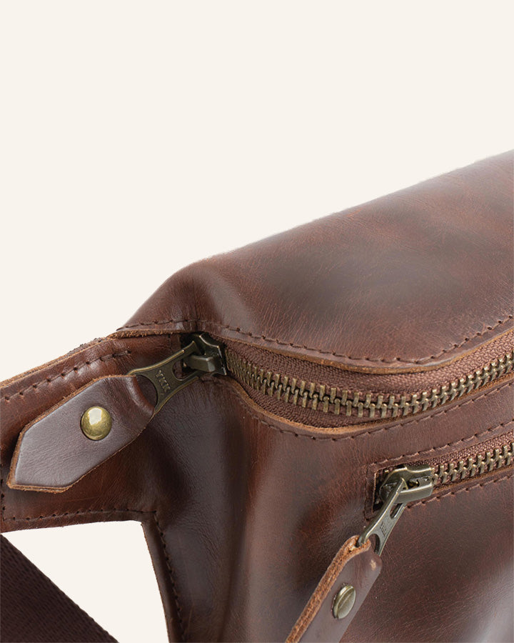 Leather Waist Bag Dash Brown | Dots