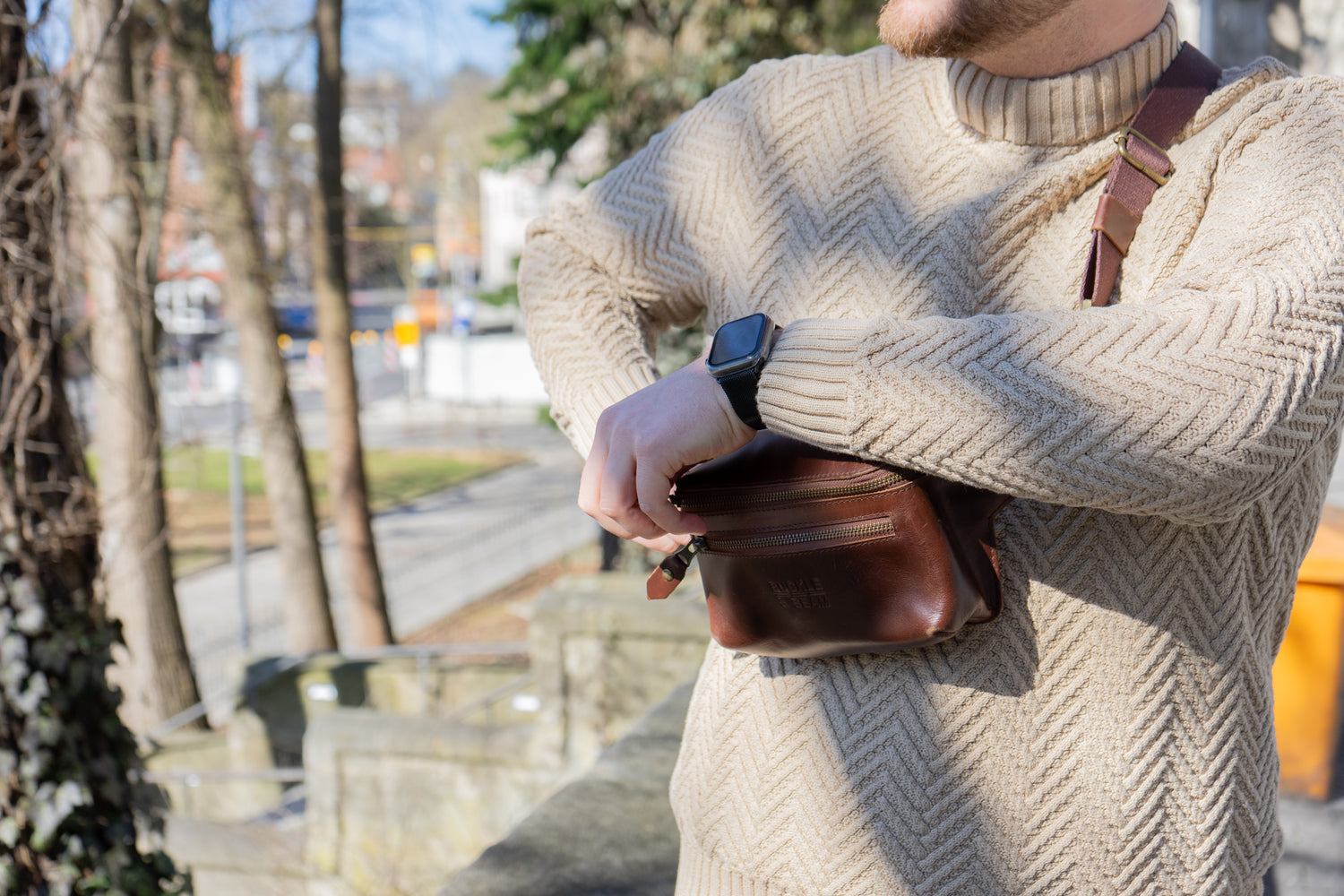 Leder Gürteltasche Dash Buckle & Seam