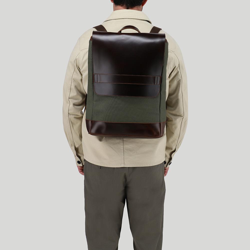 Backpack Annelotte Buckle and Seam